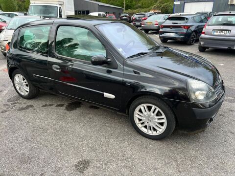 Renault Clio II Clio 1.6i 16V Initiale Proactive 2002 occasion Creil 60100