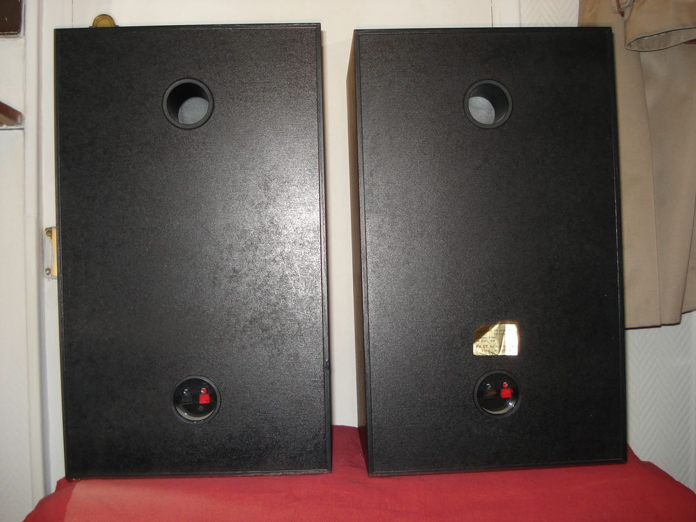 PAIRE ENCEINTE PILOT HIFI ACOUSTIC GMBH Audio et hifi