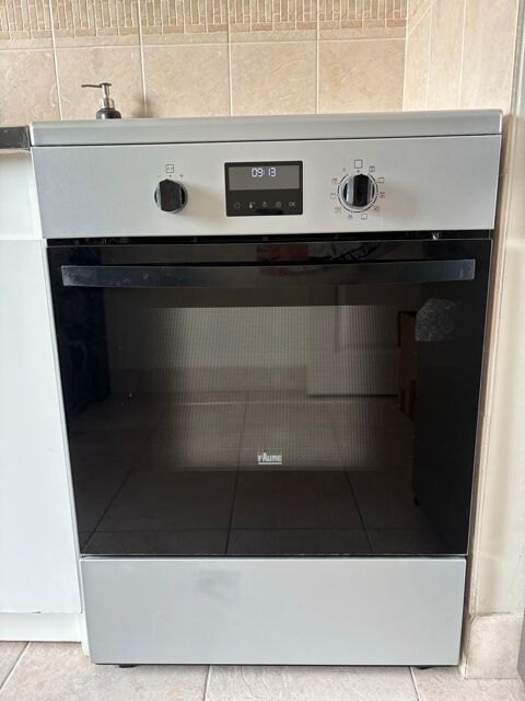Cuisinière FAURE induction 4 foyers + four pyrolyse 380 Tassin-la-Demi-Lune (69)
