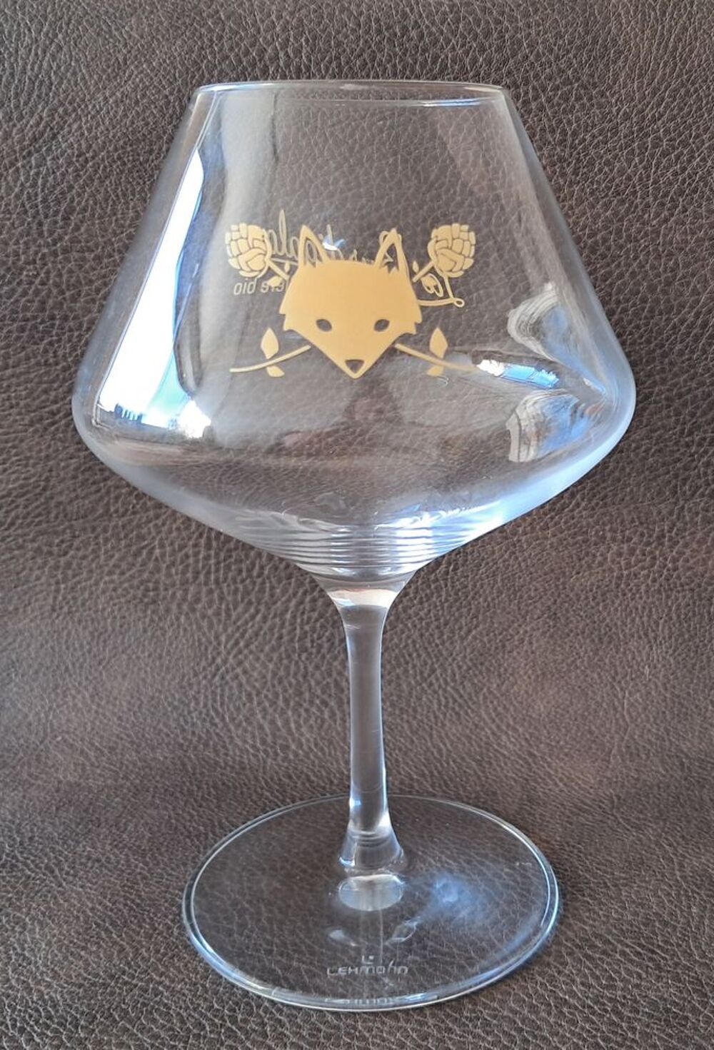 verre &agrave; pied en cristal bi&egrave;re bio la Burdigala 