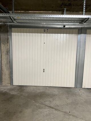  Parking / Garage � louer 14 m� Caluire-et-cuire