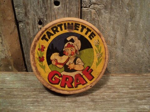 Ancienne Boite Carton Publicitaire  Gruyre Tartinette GRAF  16 Loches (37)