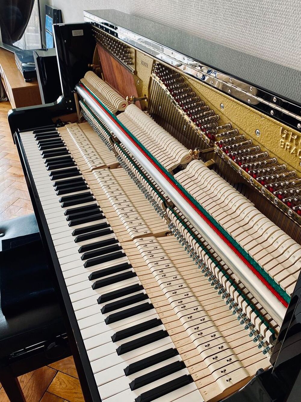 Piano droit Grotrian Steinweg Concerto G 118 noir brillant Instruments de musique