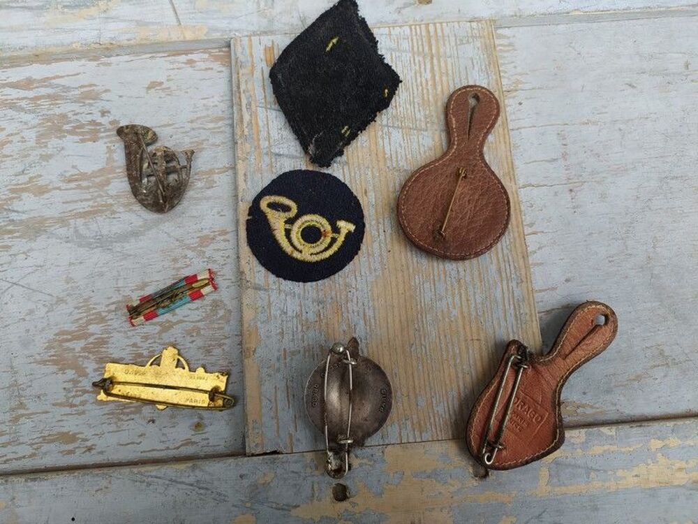 Lot Insignes Pucelles 17&egrave;me Chasseurs Afrique du Nord Alg&eacute;ri 