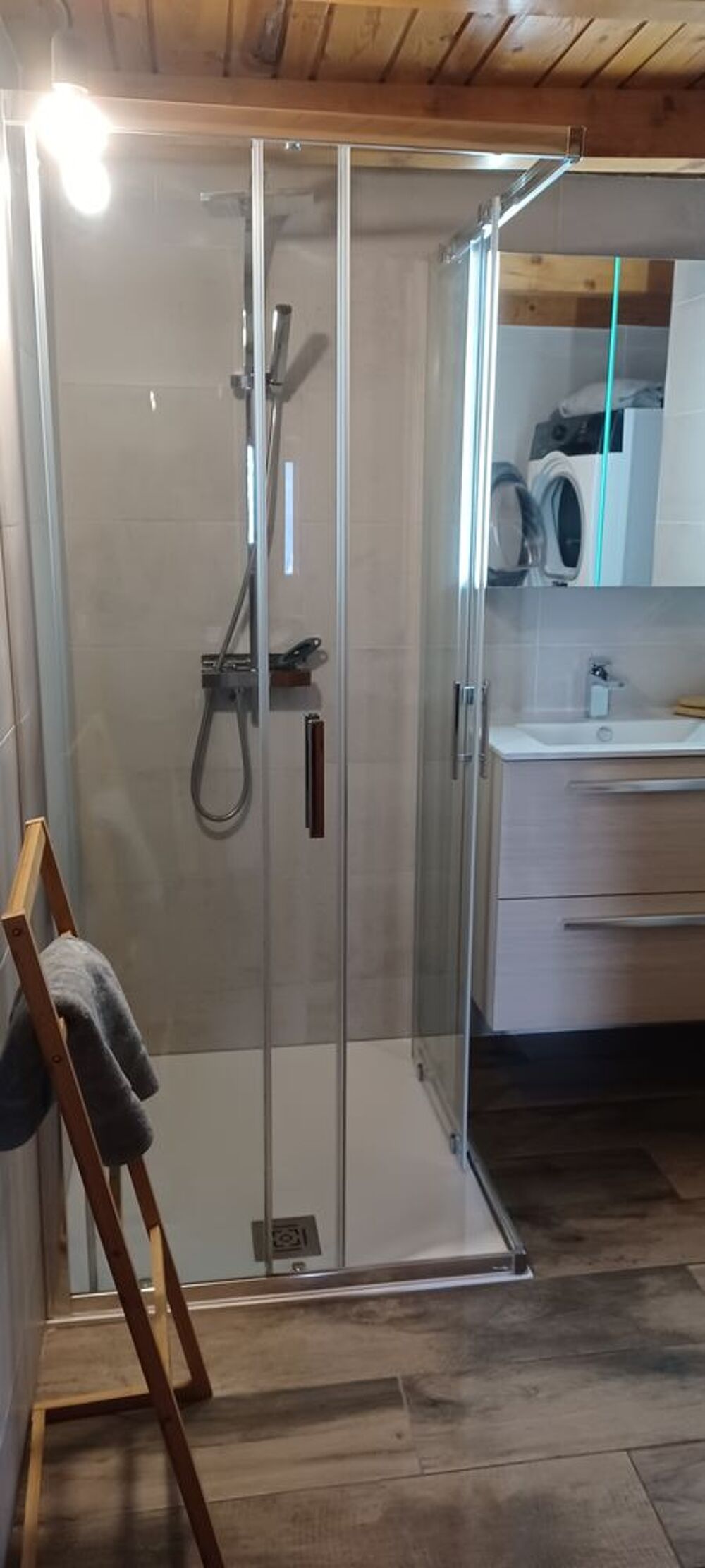   Appartement dans maison individuelle en Savoie. Rhône-Alpes, Montvalezan (73700)