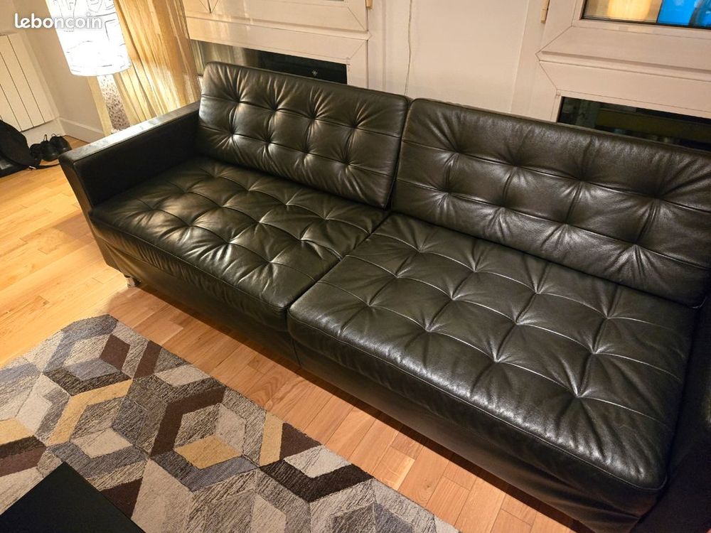Canap&eacute; convertible cuir 3 places IKEA
Meubles