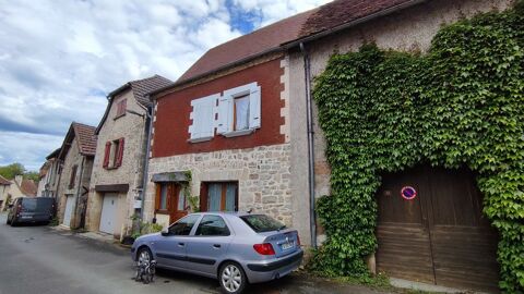   Maison de ville dans rue tranquille � Aynac Maison - 4 pi�ce(s) - 82 m�