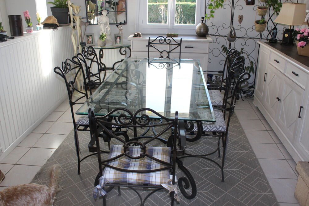 SALLE A MANGER FER FORGE ET GLACE Meubles