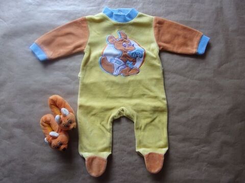 Lot de vtements en taille 3 mois 10 Montaigu-la-Brisette (50)
