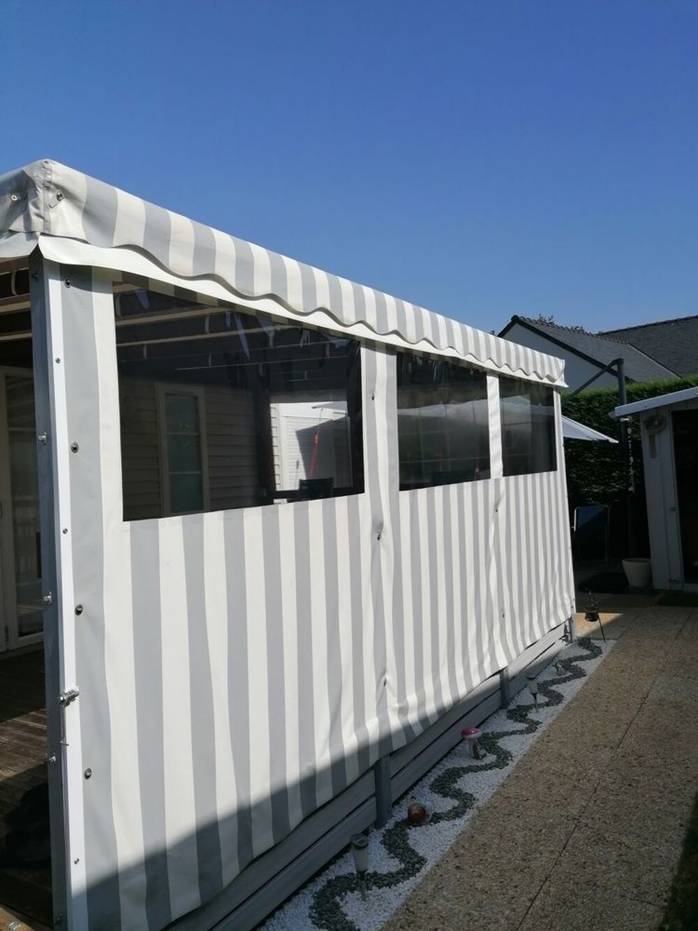 fa&ccedil;ade b&acirc;che de terrasse de mobil home Jardin