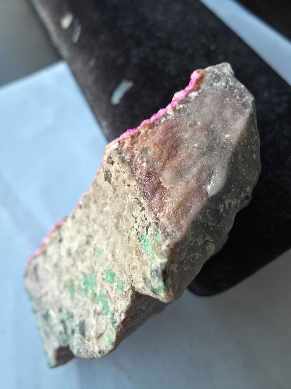 V&eacute;ritable Cobaltocalcite du Katanga-Sp&eacute;cimen de Collection 58g 
