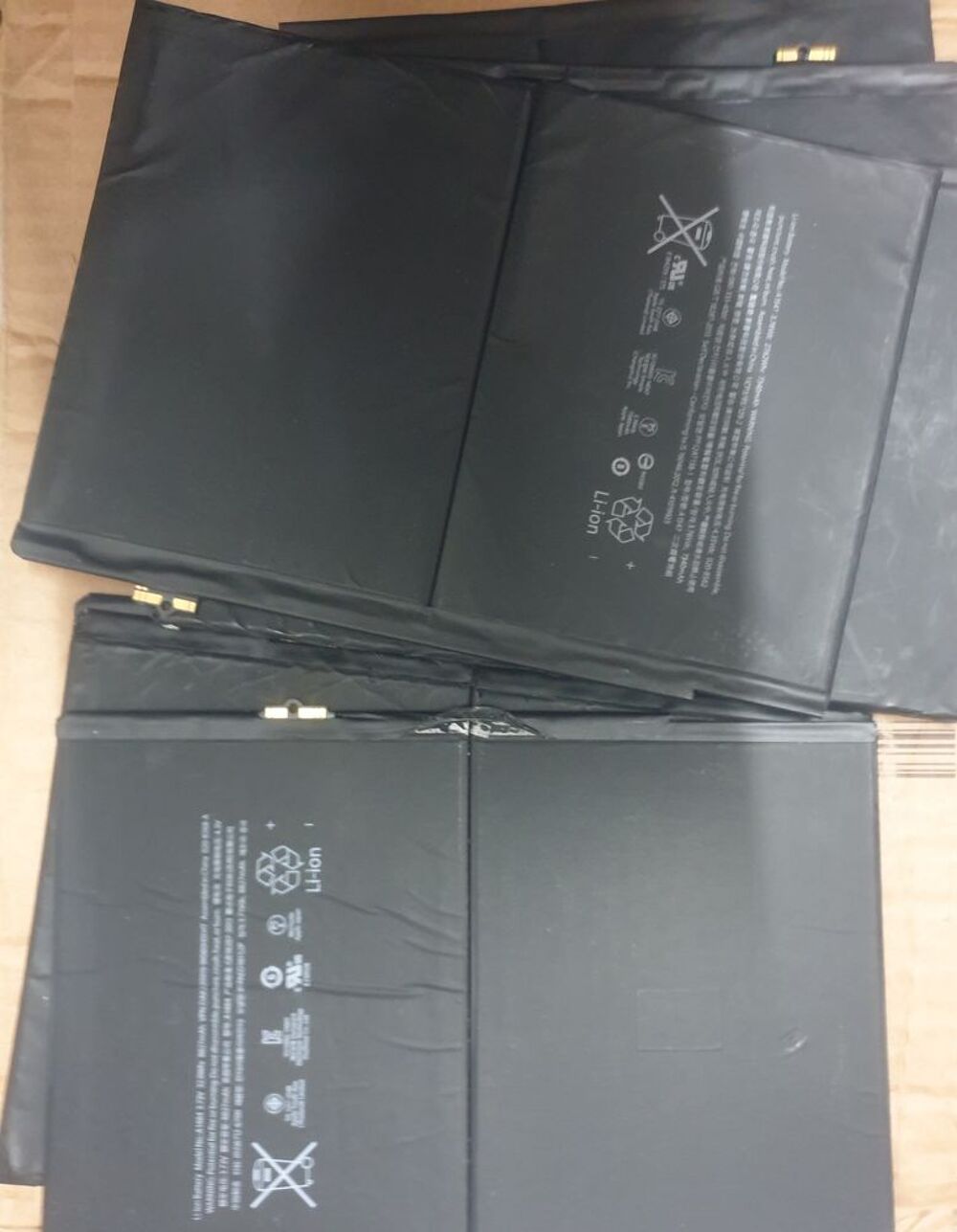 Lot de tablettes Apple pour pi&egrave;ces 1 Téléphones et tablettes