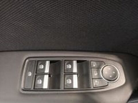 Symbioz E-Tech full hybrid 145 Iconic 2025 occasion 08000 Charleville-M&eacute;zi&egrave;res