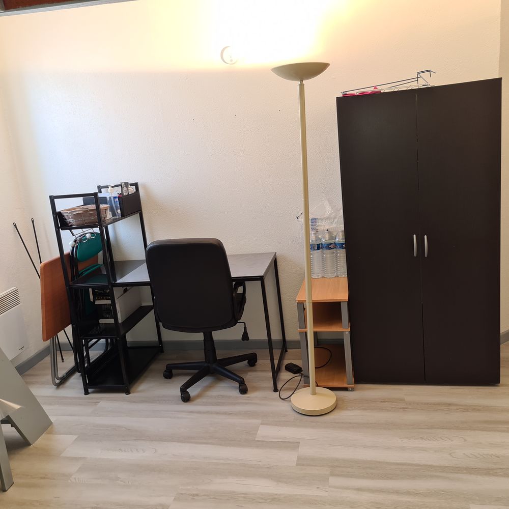 Location Appartement Studio meublé 26m², hypercentre, calme, internet Reims