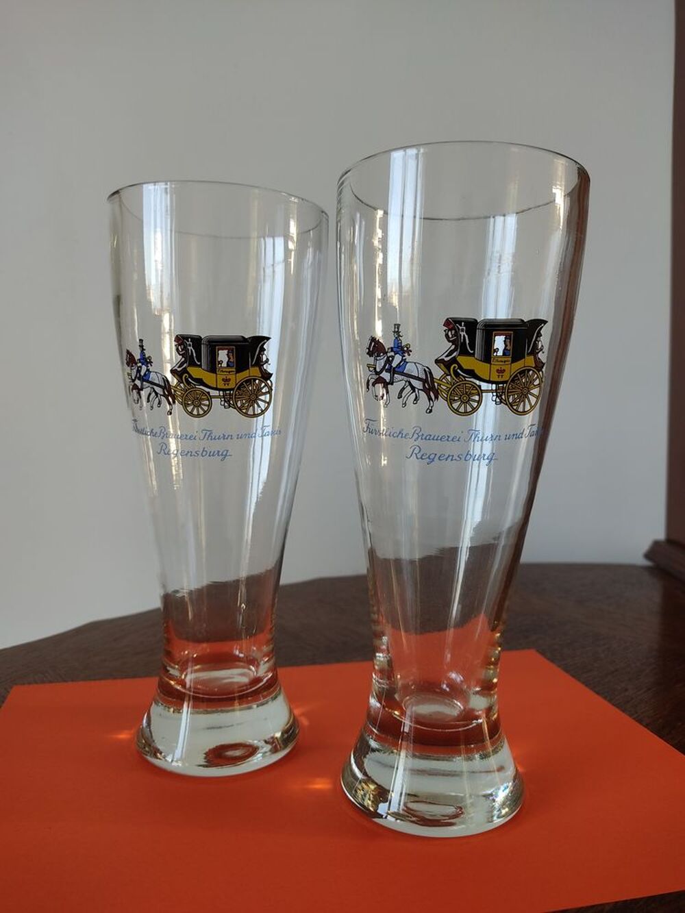 LOT DE 16 VERRES A BIERES AU DETAIL Décoration