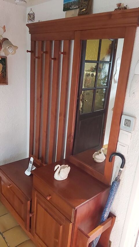 Meuble d'entre 150 Livry-Gargan (93)