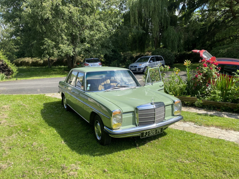 Mercedes 230 excellente 1973 occasion Saintes 17100