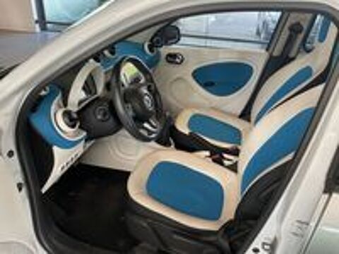 ForFour SMART FORFOUR 1.0 BASIS PROXY 2014 occasion 83140 Six-Fours-les-Plages
