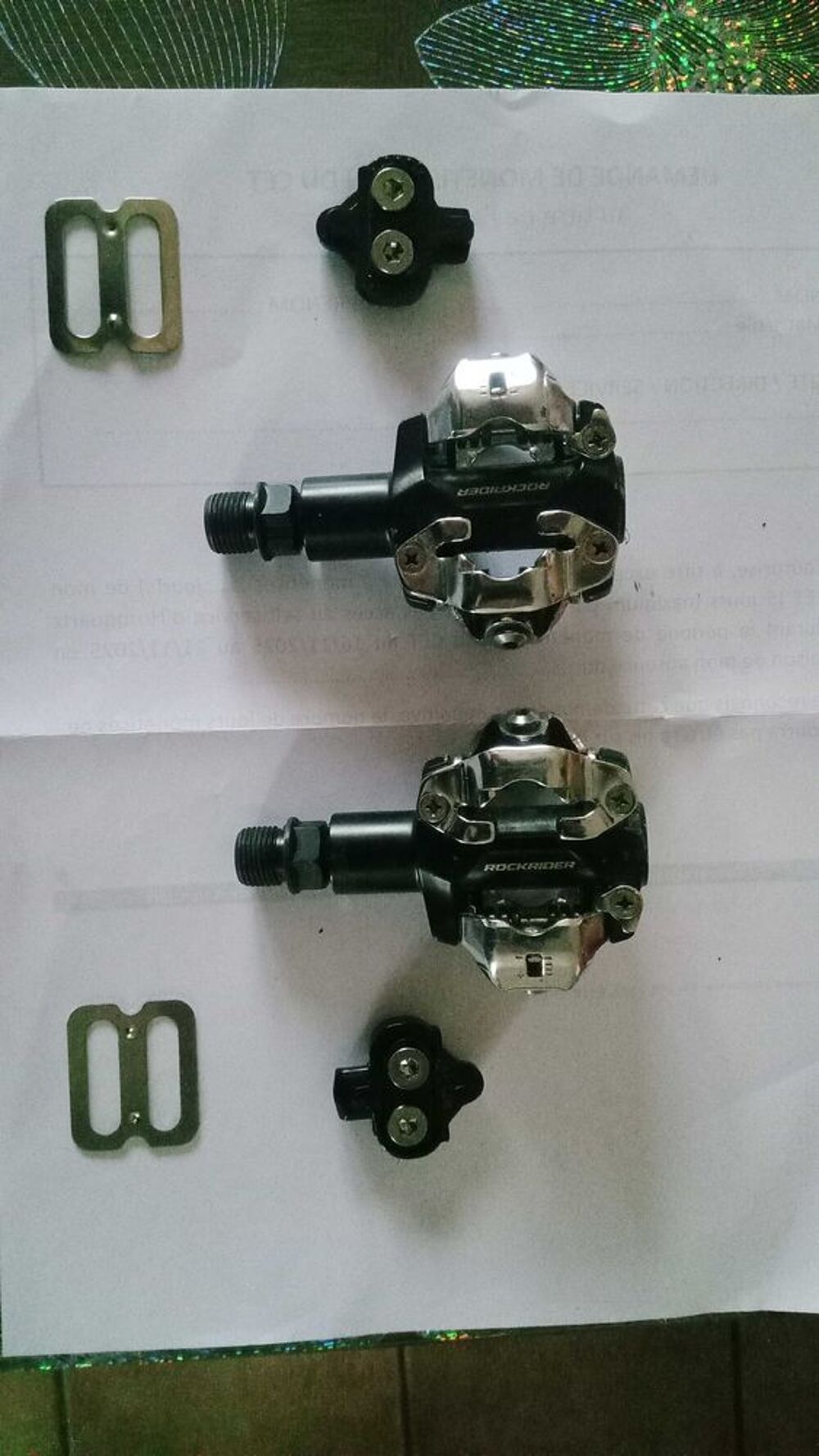 p&eacute;dales automatiques Rockrider Vélos