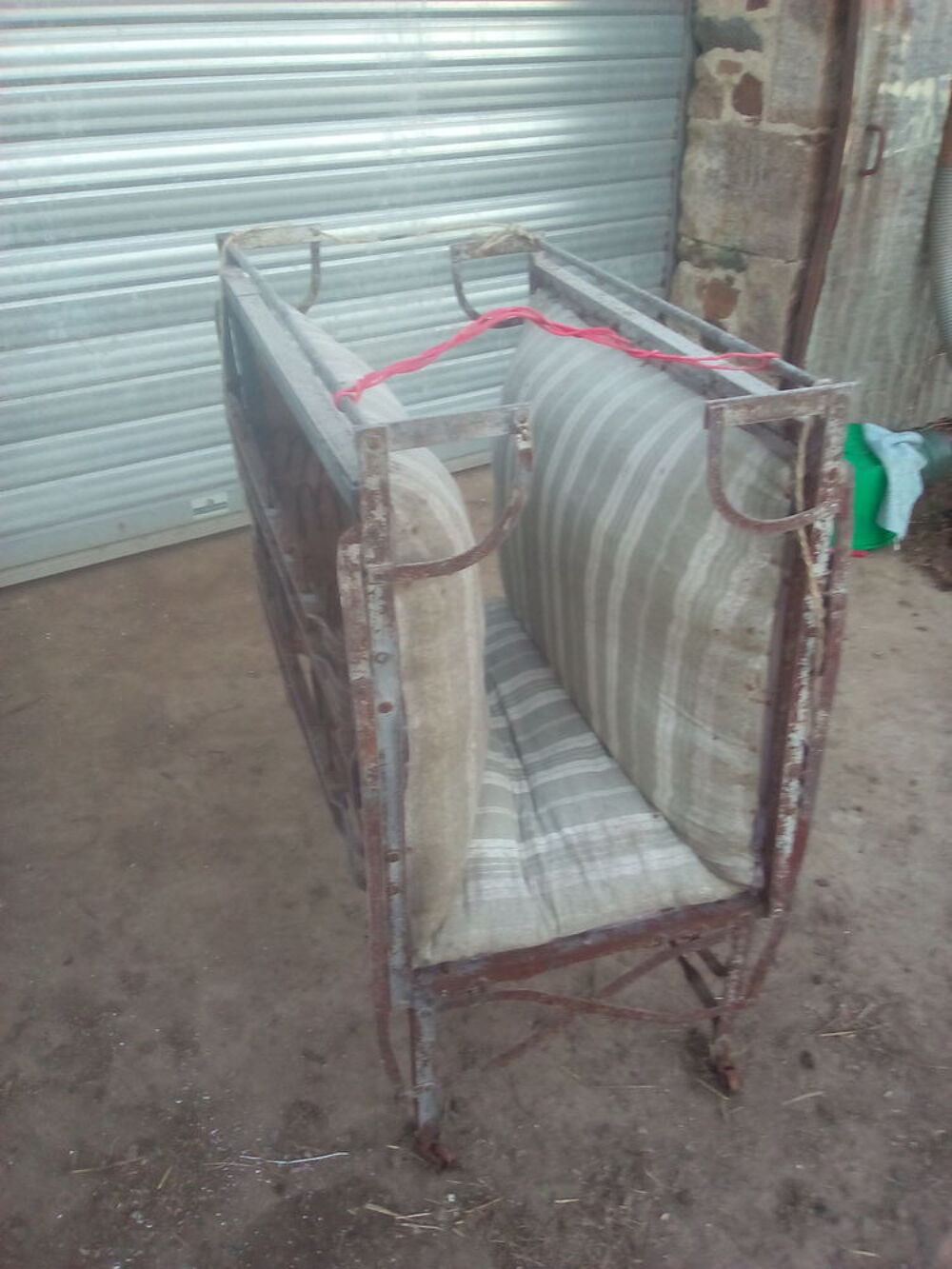 lit pliant de annee 1950 Meubles