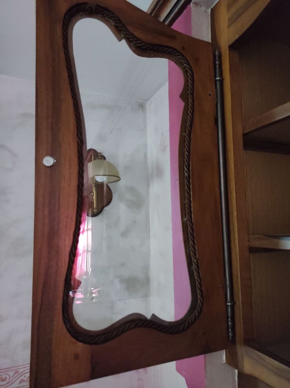 Vitrine meuble bar suspendue Meubles