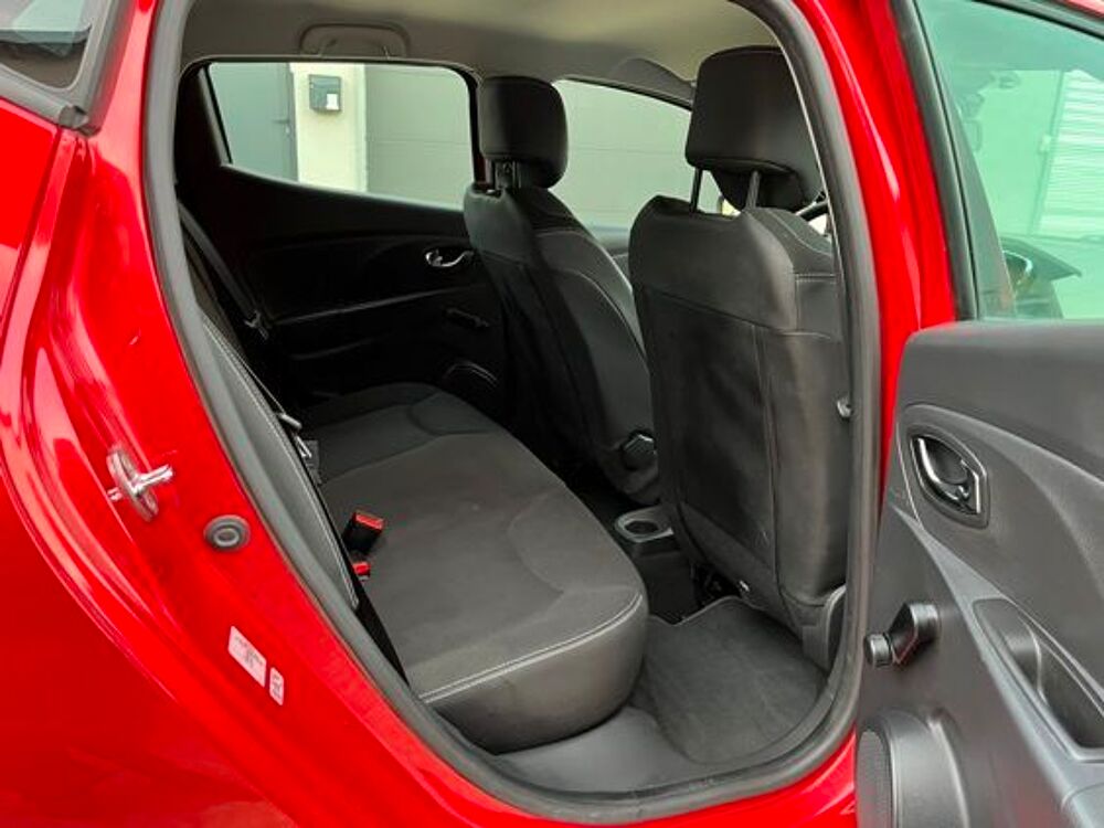 Clio IV dCi 90 Energy eco2 Business 90g 2013 occasion 42700 Firminy