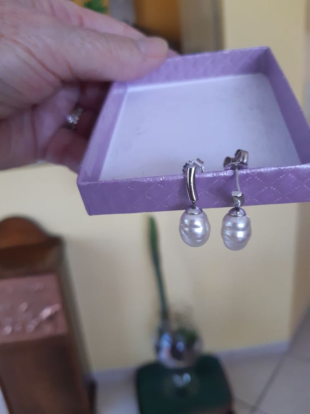 Boucles d'oreilles Bijoux et montres