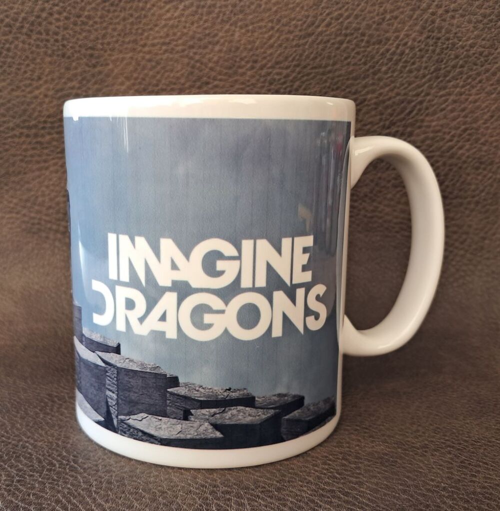 tasse mug en c&eacute;ramique groupe imagine dragons 
&eacute;tat neuf 
