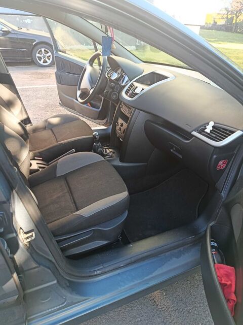 Peugeot 207 &agrave; vendre