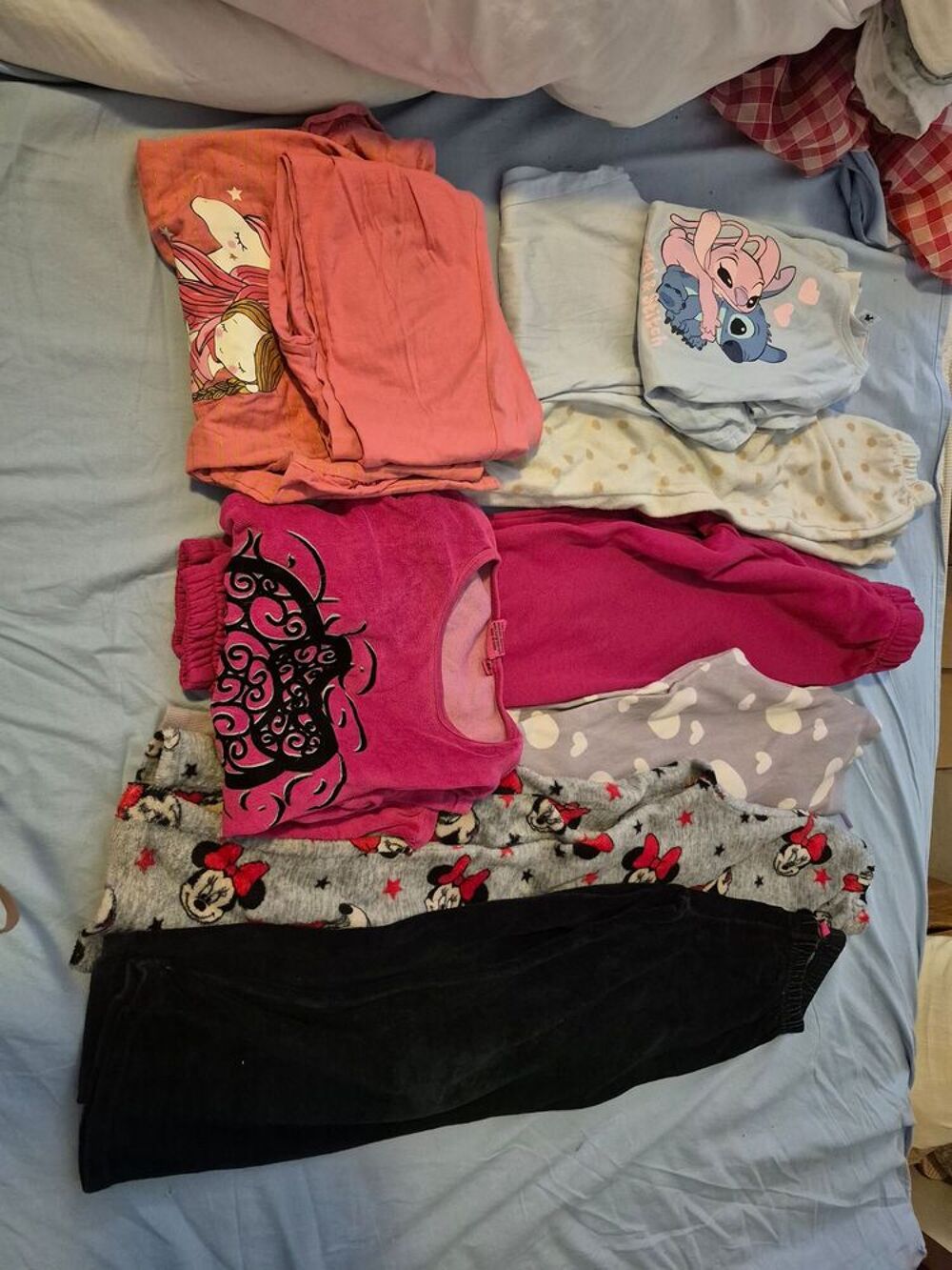 Gros lot de v&ecirc;tements fille 8 ans toutes saisons Vêtements enfants