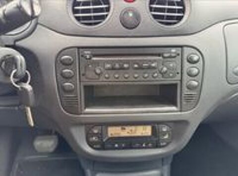 C3 1.4 HDi Exclusive Sensodrive 2004 occasion 20260 Calvi