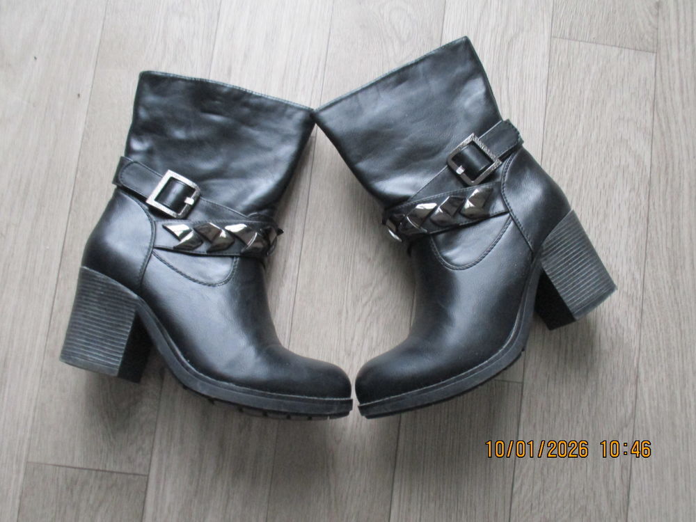 Bottines fourr&eacute;es Chaussures