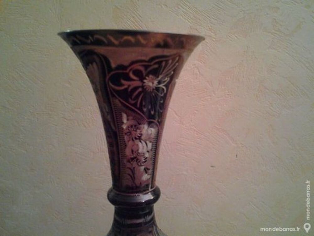 Vase soliflore cuivre martele finementcisele 29 cm Décoration