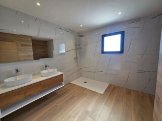  Maison 6 pi�ces 177 m� Cranves-sales