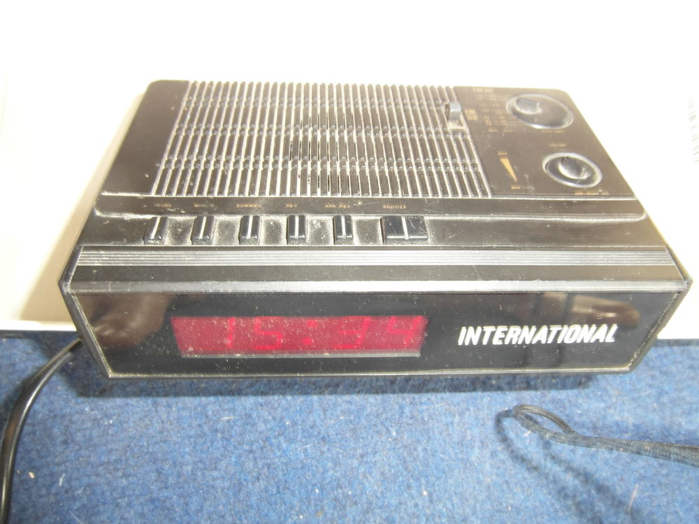 RADIO REVEIL ELECTRIQUE Audio et hifi