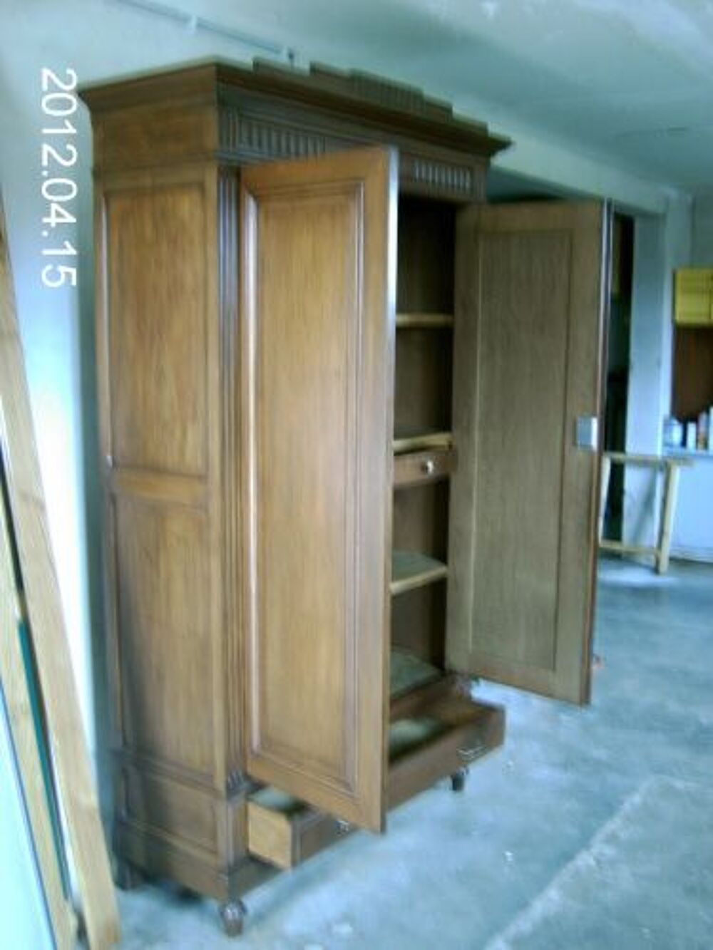 Armoire ch&ecirc;ne ancienne Meubles