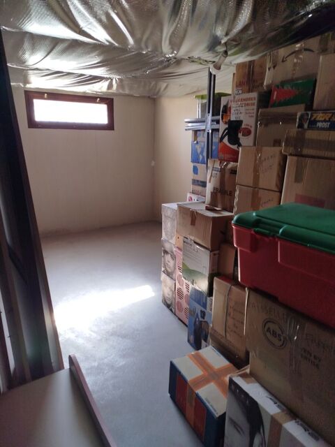  Parking / Garage � louer 20 m� Cuiserey