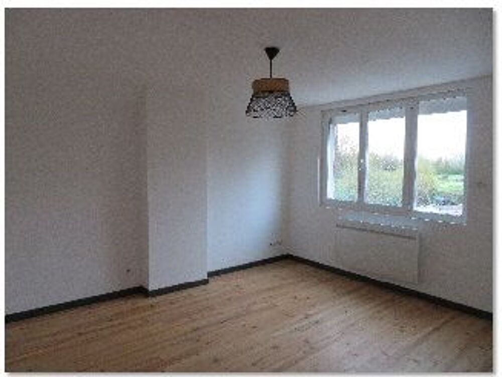Location Maison MAISON INDIVIDUELLE - 2 CHAMBRES - GRANDE COUR FERMEE Lillers