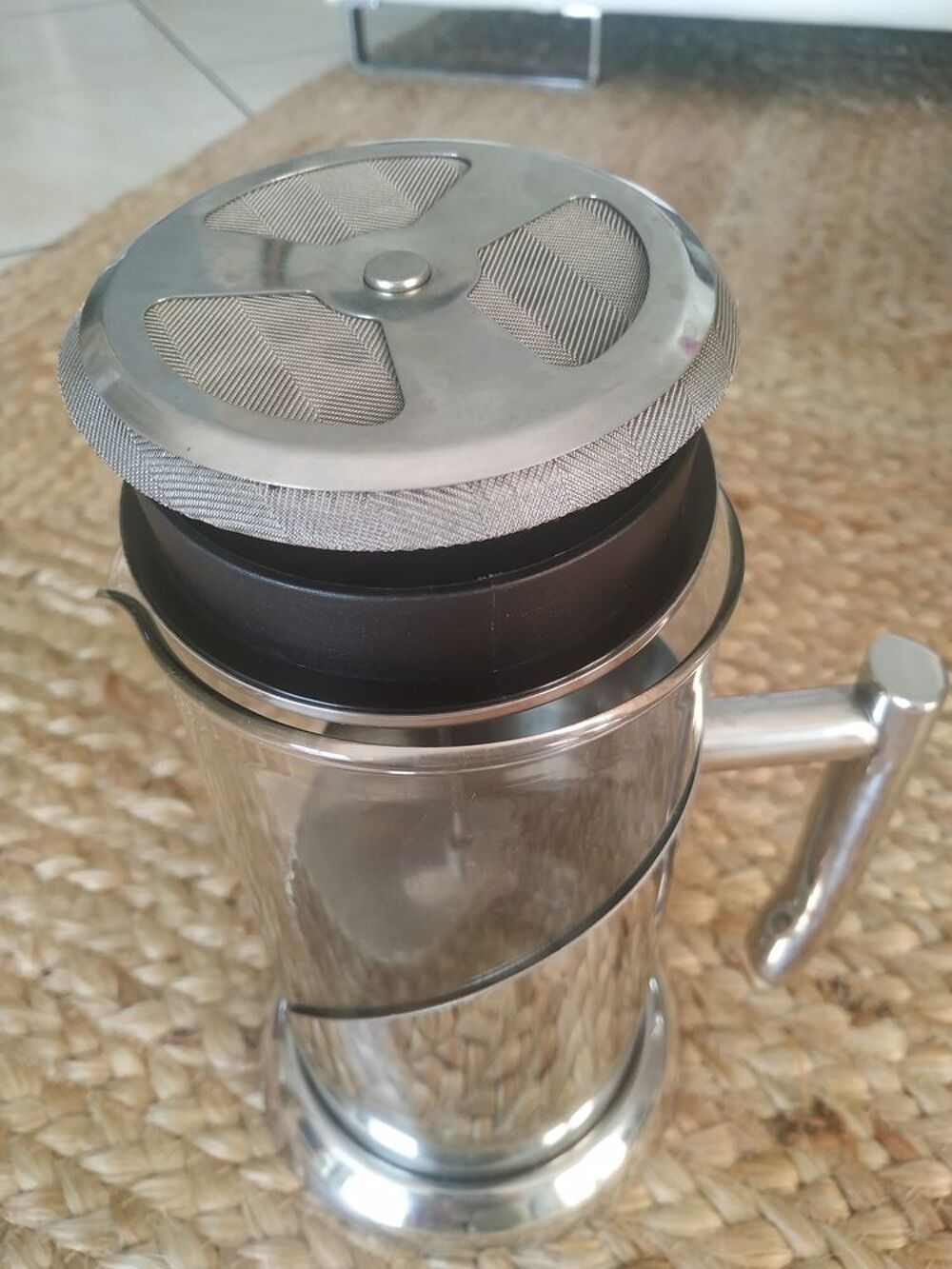 Cafeti&egrave;re et th&eacute;i&egrave;re &agrave; piston INCASA Electroménager