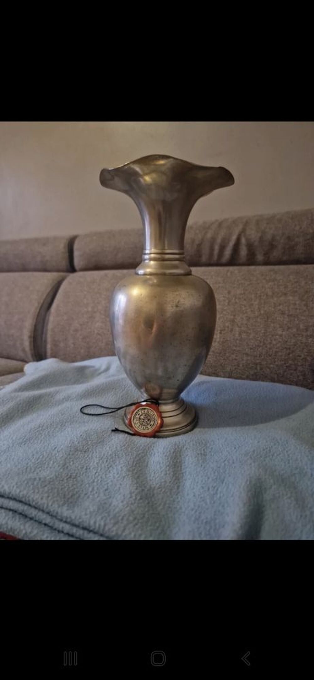 Vase en etain Décoration
