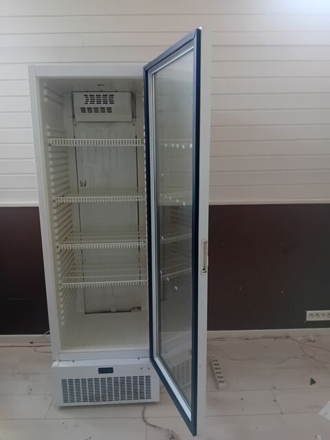 Rfrigrateur d'exposition vertical avec porte vitre Corbeil-Essonnes (91)