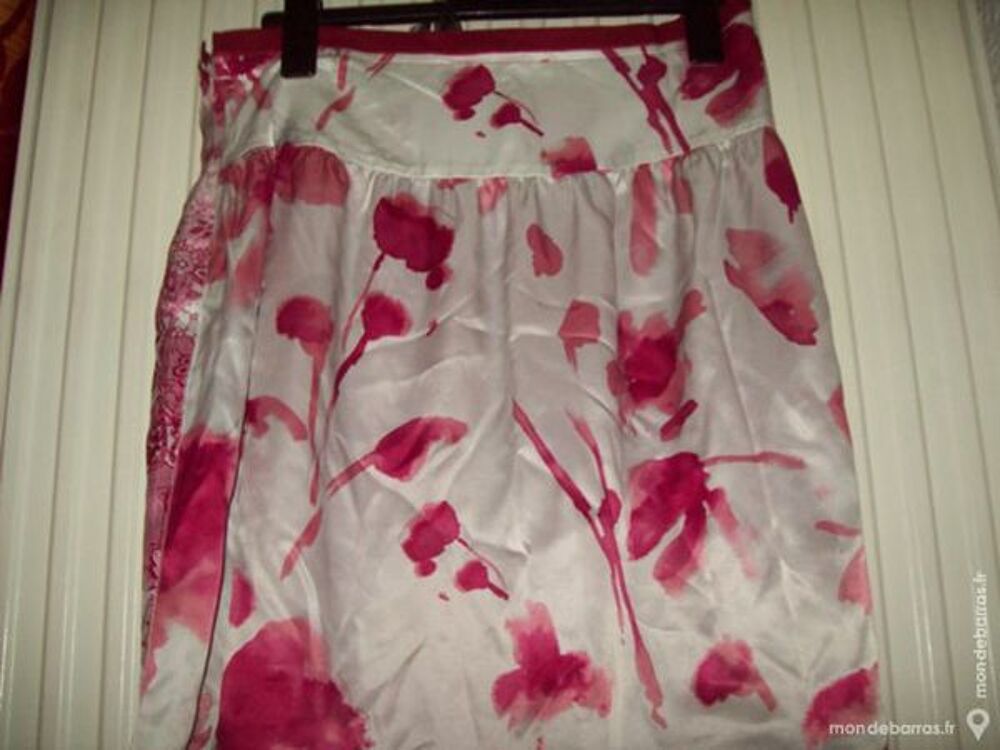 Superbe jupe Liu Jo 100% soie //PRIX EN BAISSE Vêtements