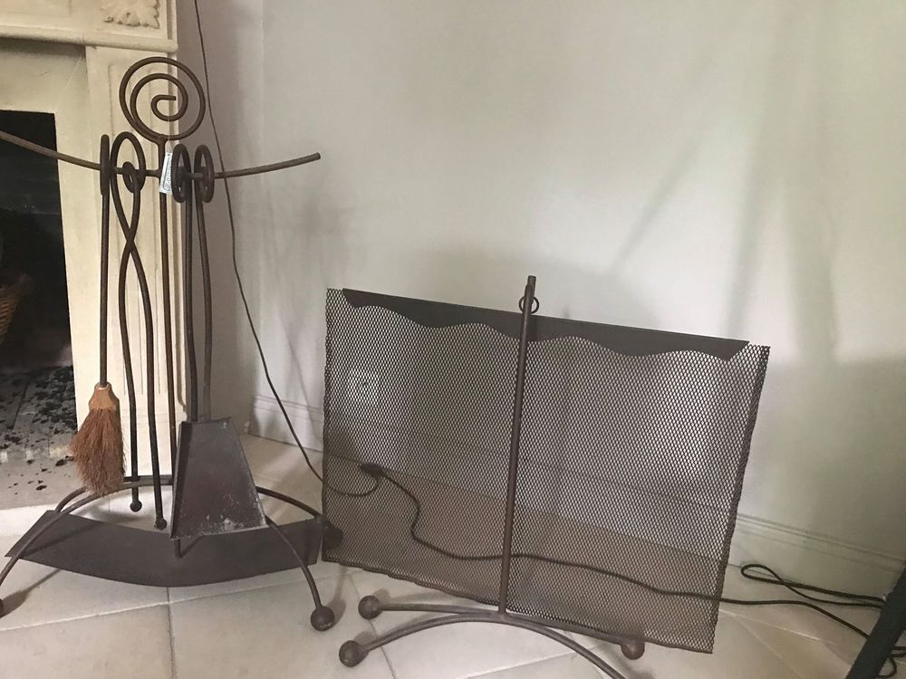 Serviteur de chemin&eacute;e Meubles