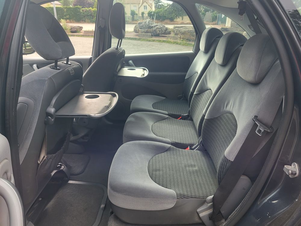 Picasso Xsara 1.6 HDi 110 FAP Collection 2007 occasion 78540 Vernouillet