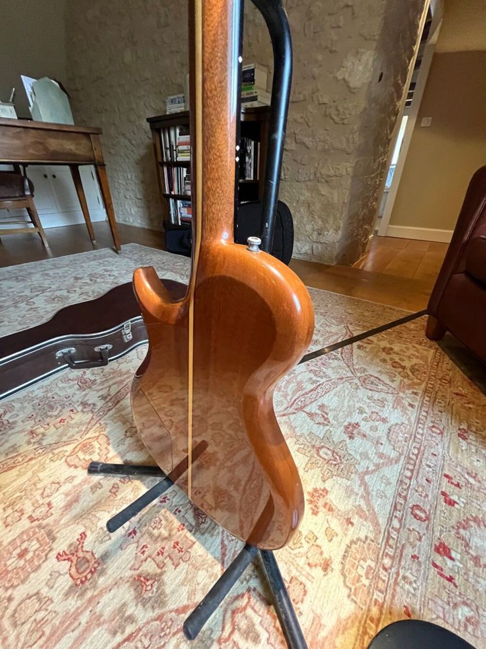 Guitare &eacute;lectrique originale
Instruments de musique