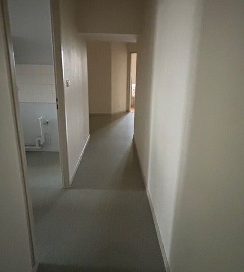  Appartement  louer 4 pices 105 m
