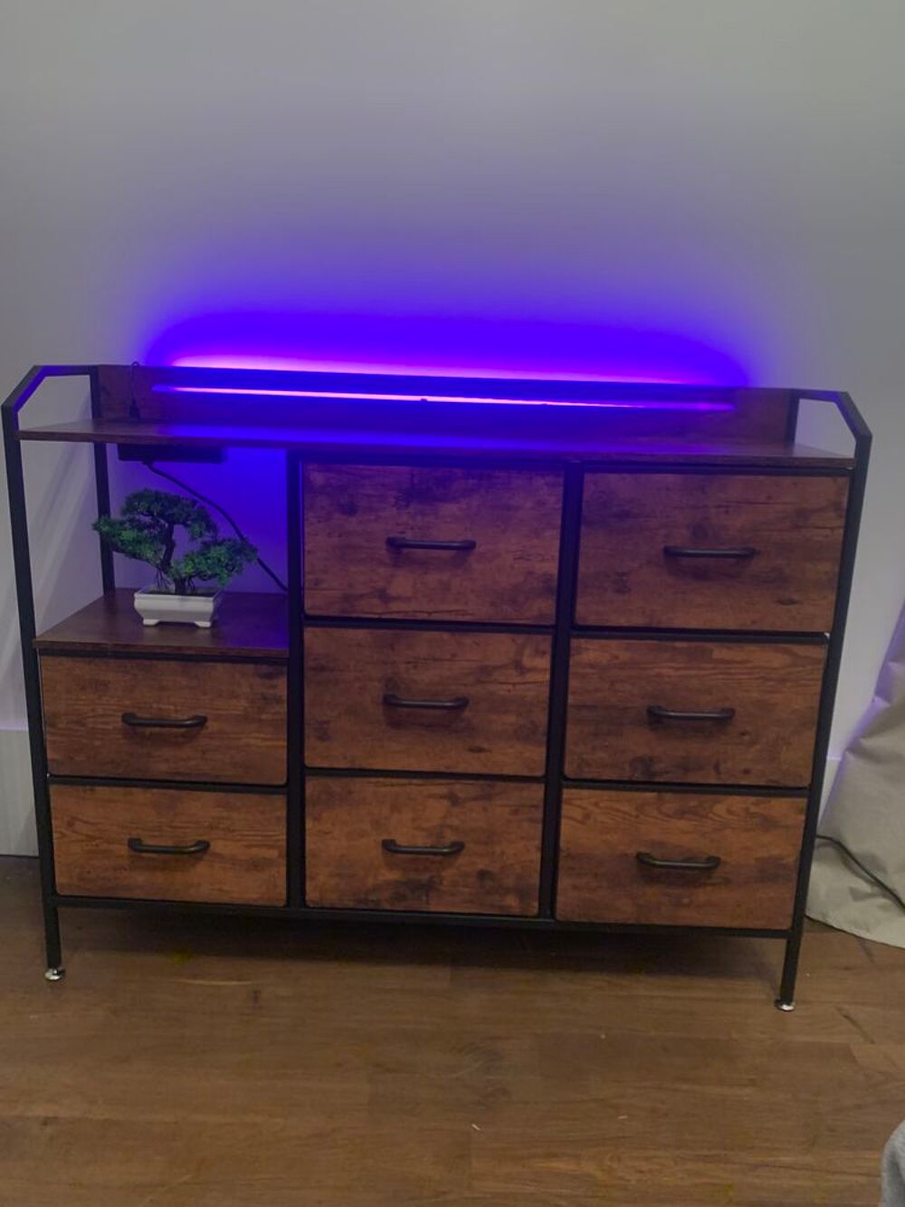 commode Led avec port USB neuve Meubles
