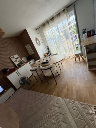  Appartement à louer 2 pièces 50 m² Lyon