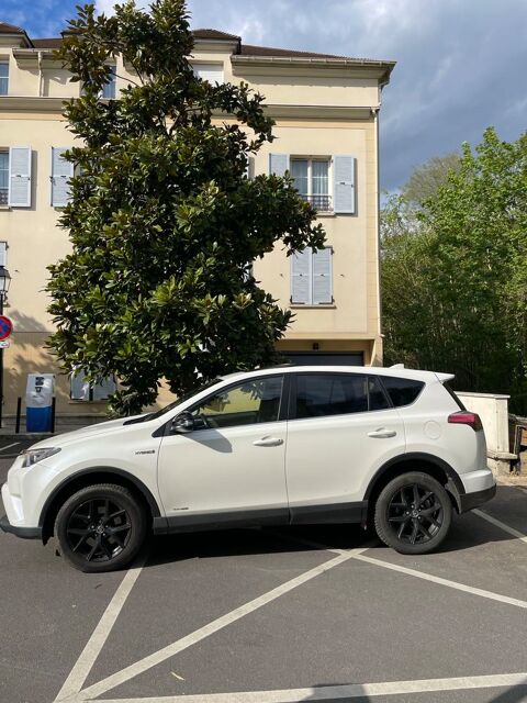 Toyota RAV 4 RAV4 Hybride 197ch 2WD Black Edition 2019 occasion Versailles 78000