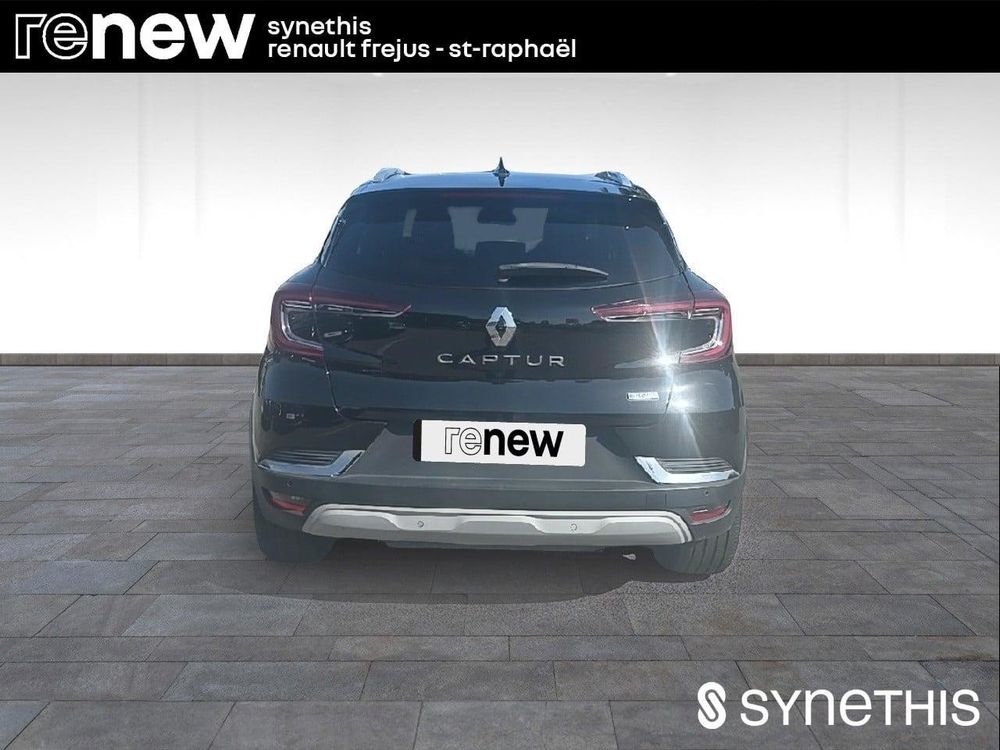 Captur E-Tech Plug-in 160 - 21 Intens 2021 occasion 83600 Fr&eacute;jus